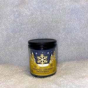 Bath & Body Works candle